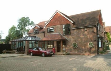 Gatwick House Hotel Horley Eksteriør billede
