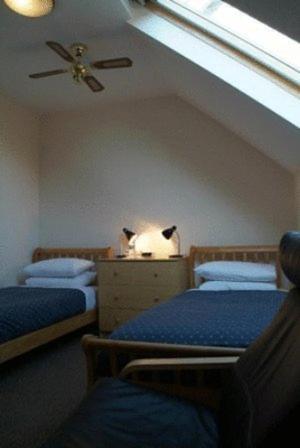 Gatwick House Hotel Horley Eksteriør billede